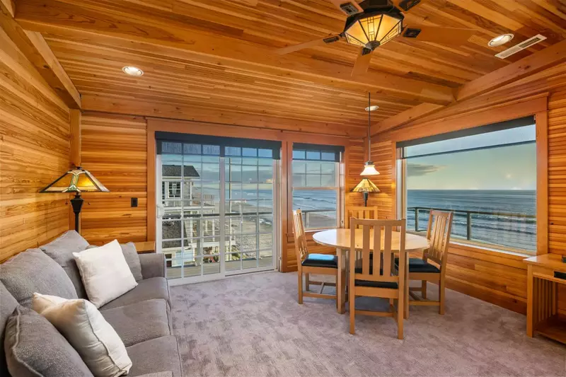 "Comfortable, well equipped, and the service of the property manager was great. We'd go back in a second." - David