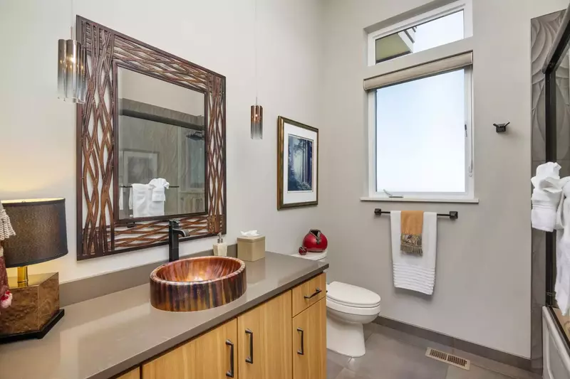 "The house was wonderful, very clean, every amenity you could as for. Location was perfect! Would definitely stay again!" - Tammy