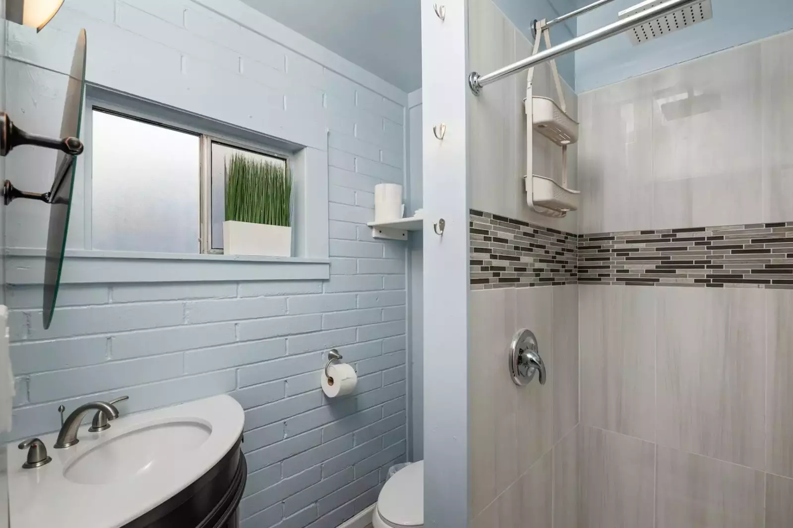 "Great stay, amazing views, and fun activities for all ages!" - Omid