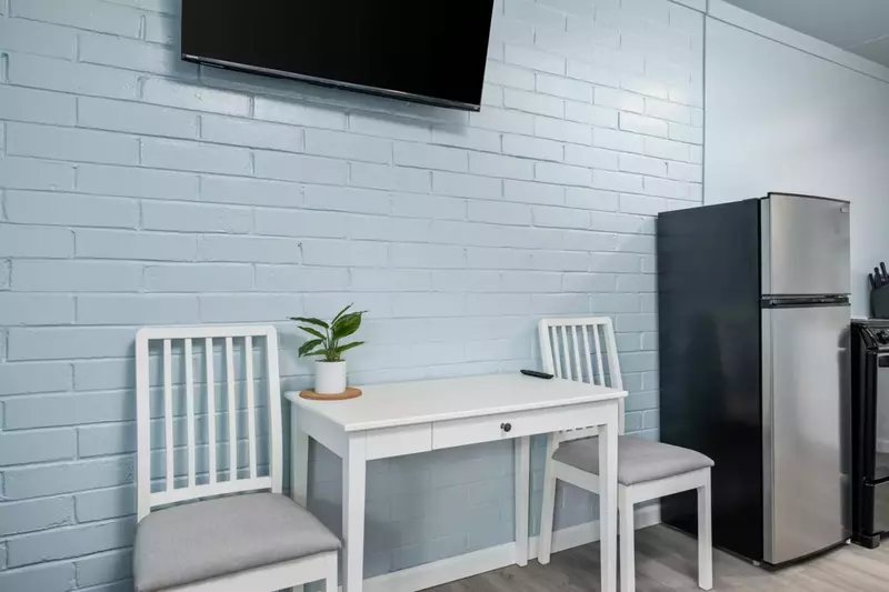 Rockaway Beach is south of Cannon Beach and north of Tillamook. Use this rental as a base camp to explore the Oregon Coast.