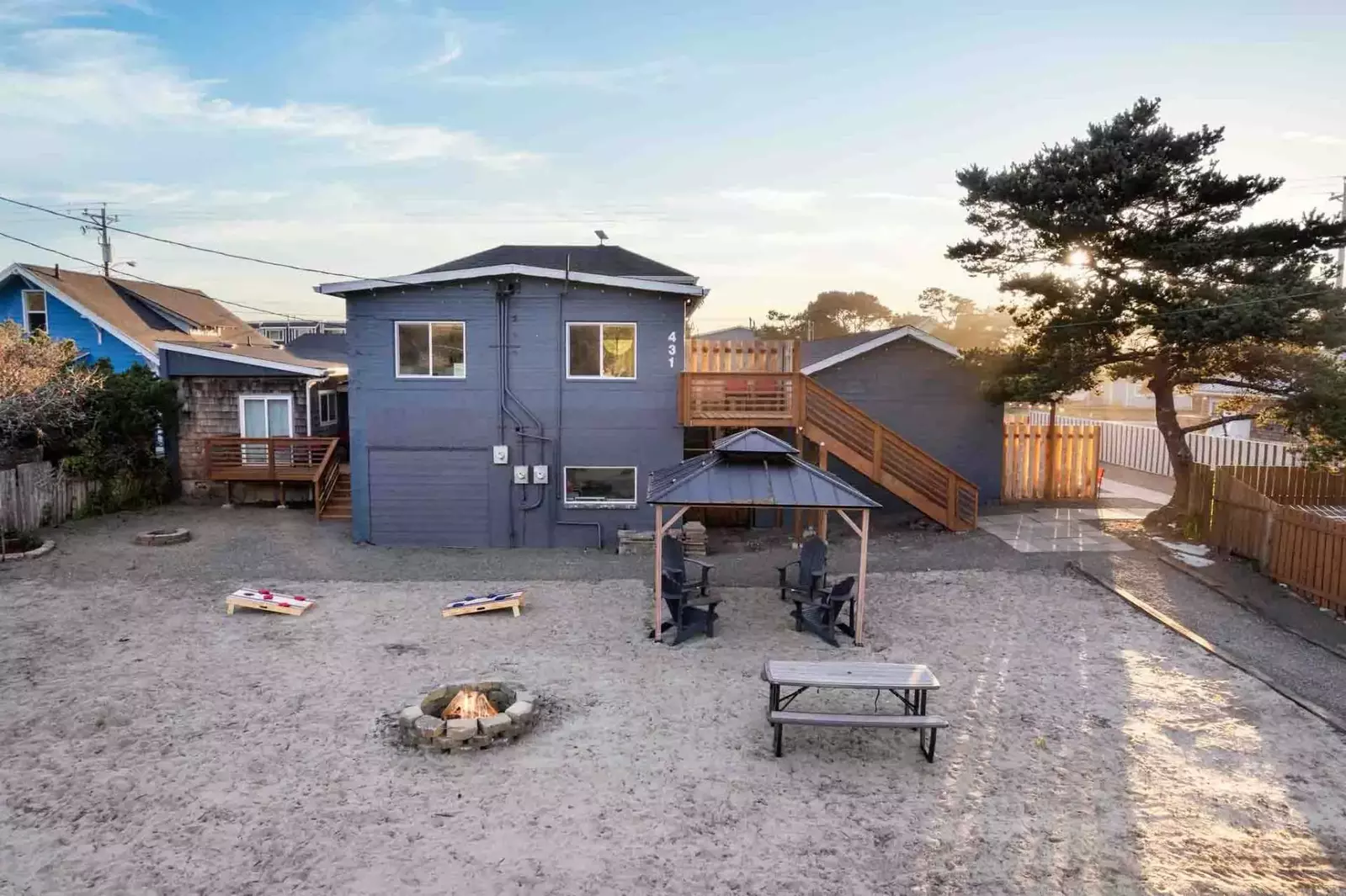 "It was a lovely stay, there is a great variety of restaurants near but and various shops if that’s your thing." - Paul