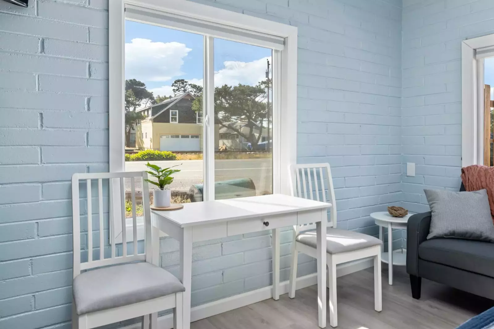 "We really enjoyed our stay here! The space was very clean and comfortable." - Mikaela