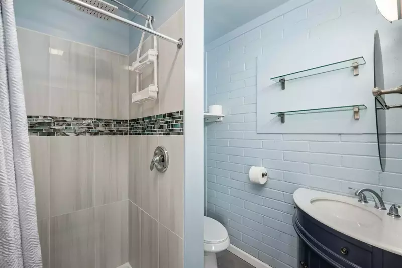 Rockaway Beach is south of Cannon Beach and north of Tillamook. Use this rental as a base camp to explore the Oregon Coast.