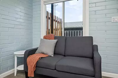 "Great location near restaurants and shops." - Brian