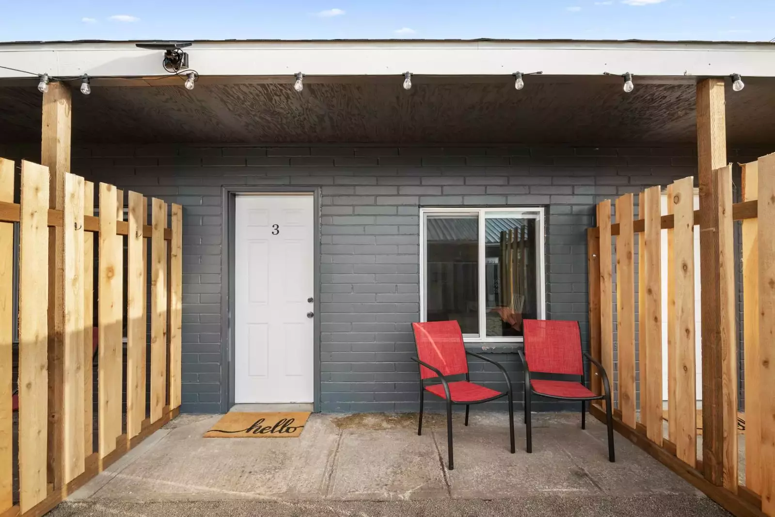 "Had a great stay, a convenient location close to beach access with nice amenities." - Sergio