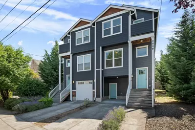 Cesar's Townhome is located in Southeast Portland. Guests will be near fun neighborhoods like Hawthorne, Division, Woodstock, and Sellwood.