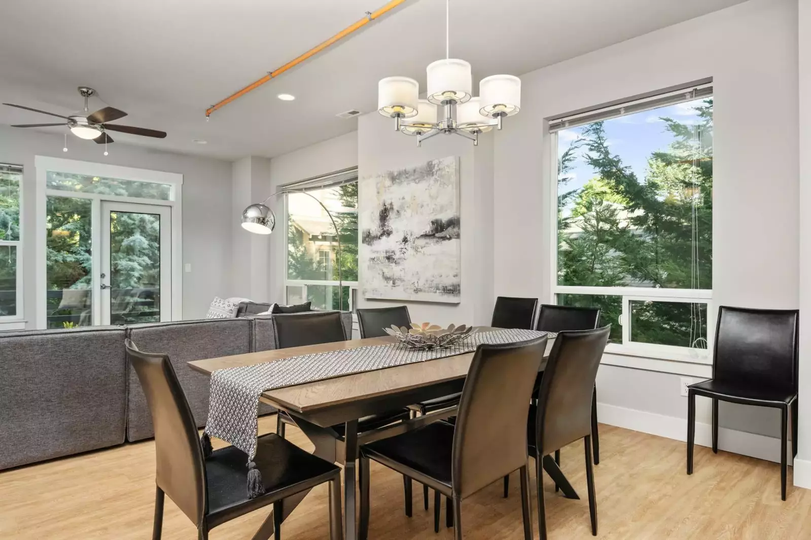 "Smashing good time" - Brian