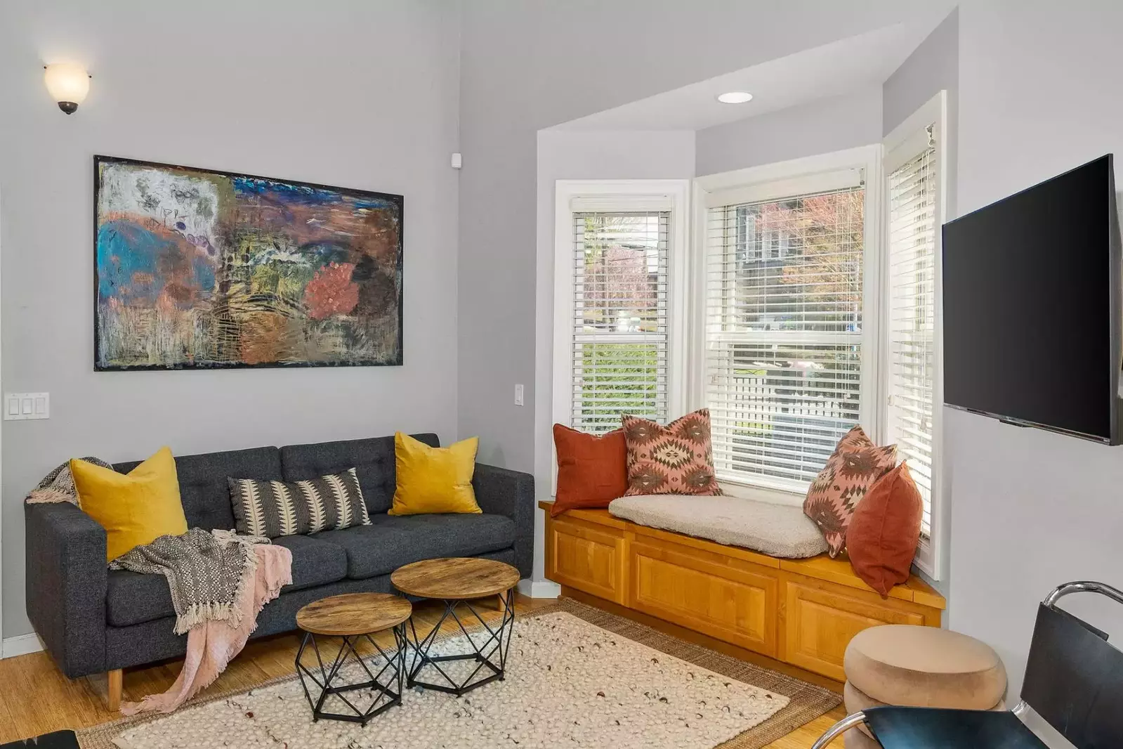 The bay windows allow for excellent natural light!