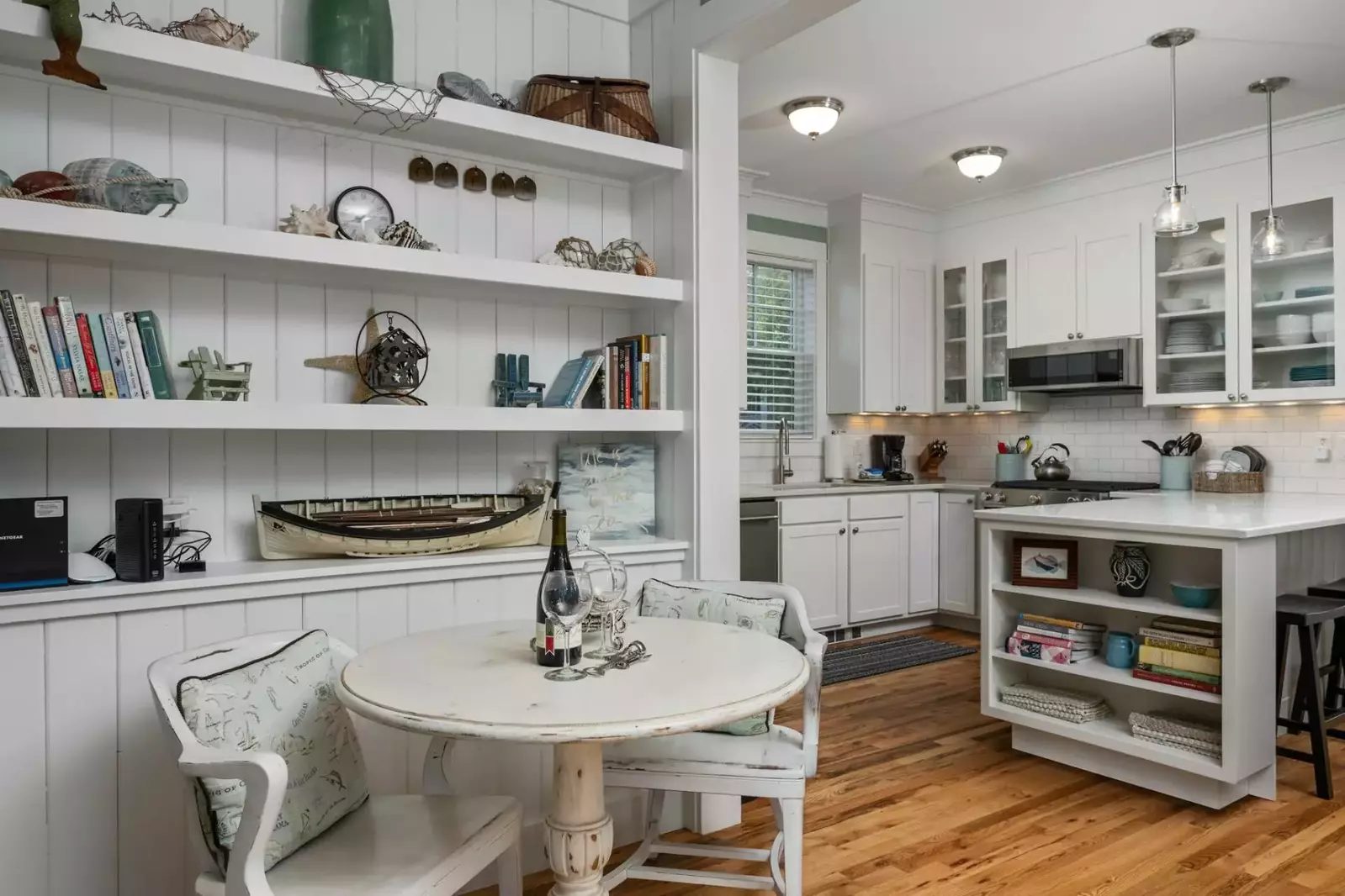 "The home was clean, great layout, plenty of room for the eight of us who stayed on the property." - Whitney