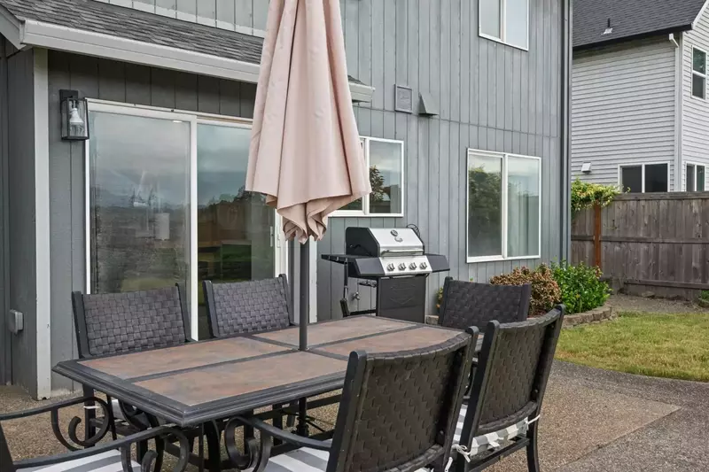 Grill up a wonderful feast on the BBQ. Spend a day getting ingredients from farms in the Willamette Valley.