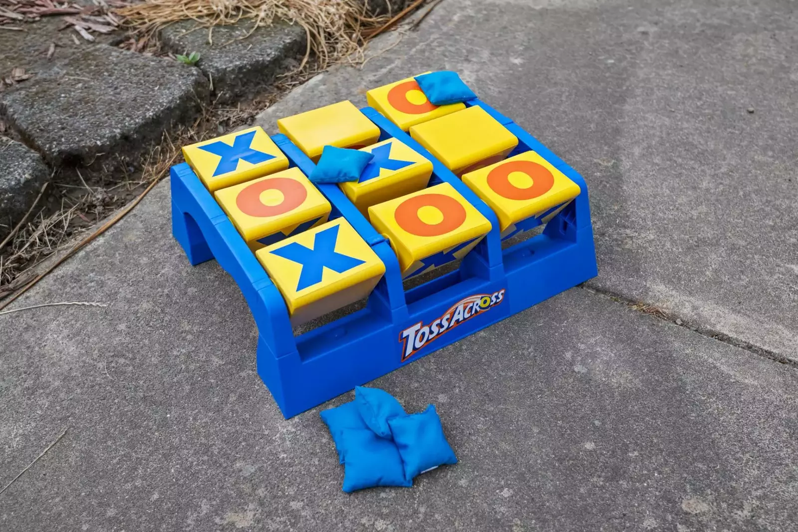 "Second stay at this rental. Very nice place. Fenced yard and great space for kids and dogs. Close to wineries. Would rent again." - Amy