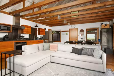 "Beautiful and great space. I felt at home and communication with management was great." - Christine