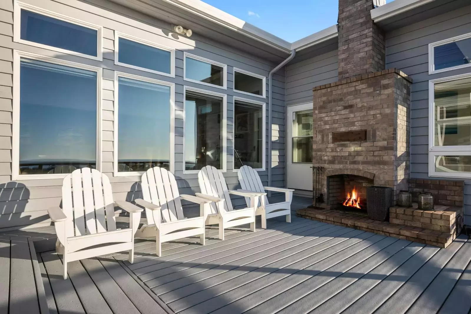 Enjoy the warm outdoor fireplace while enjoying the view.