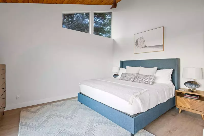 The beds were amazingly comfortable. -Sarah