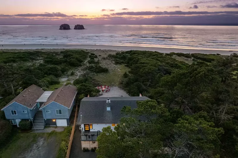 "It was peaceful and the view and surroundings were beautiful. Highly recommend." - Sandra