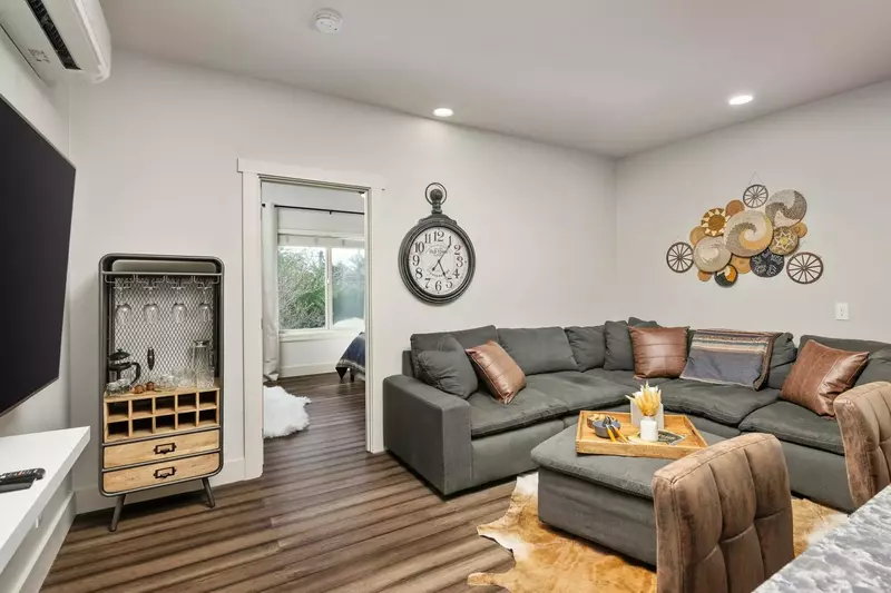 The tv room is a perfect place to relax after a full day of Willamette Valley adventures.