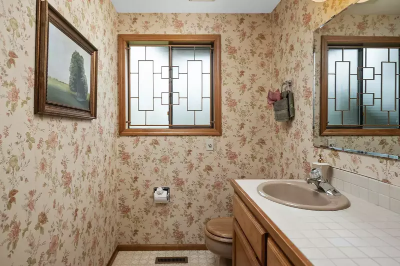 "The house is arranged in such a way that it never seemed cramped and had everything we required and more." - Barb