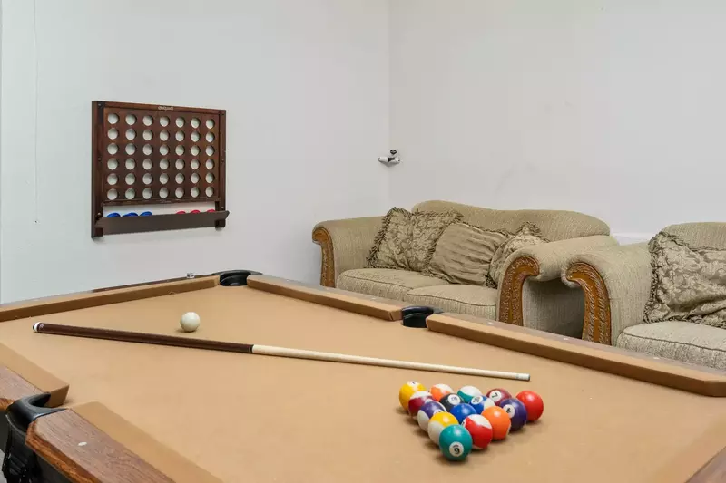 "Enjoyed our stay. Host was great and communicative. The house is nice and suited us nicely. It is in a quiet and convenient location." - Justin