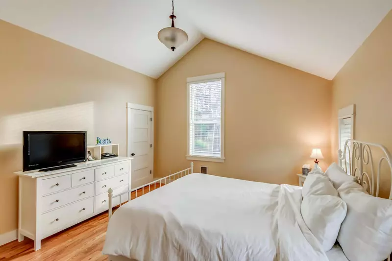 Watch some tv as you recharge in this comfy bed.