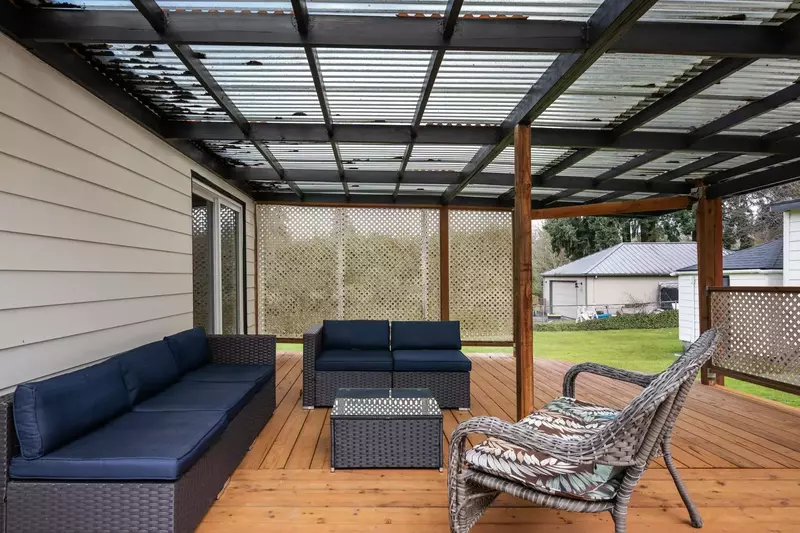 "We came for a dog show and the yard was just what the doggos needed to stretch their legs after each night." - Erynn