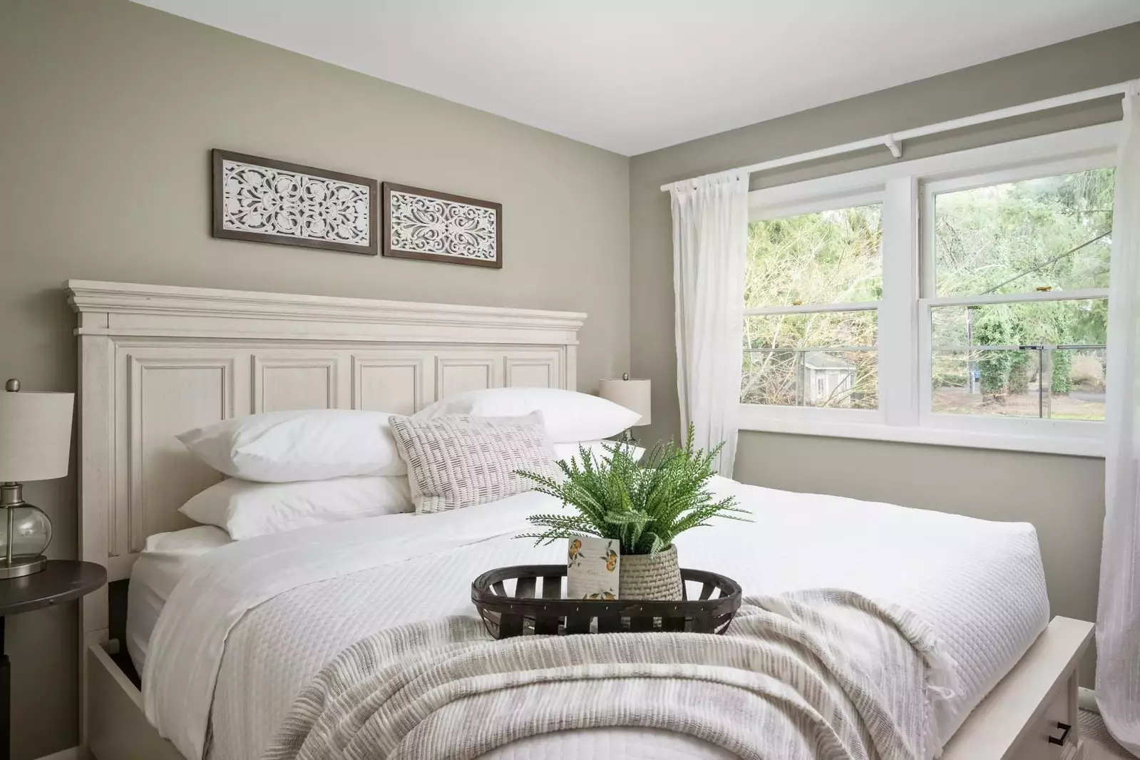 "Comfortable king beds for everyone… I would definitely stay here again!" - Karla C.