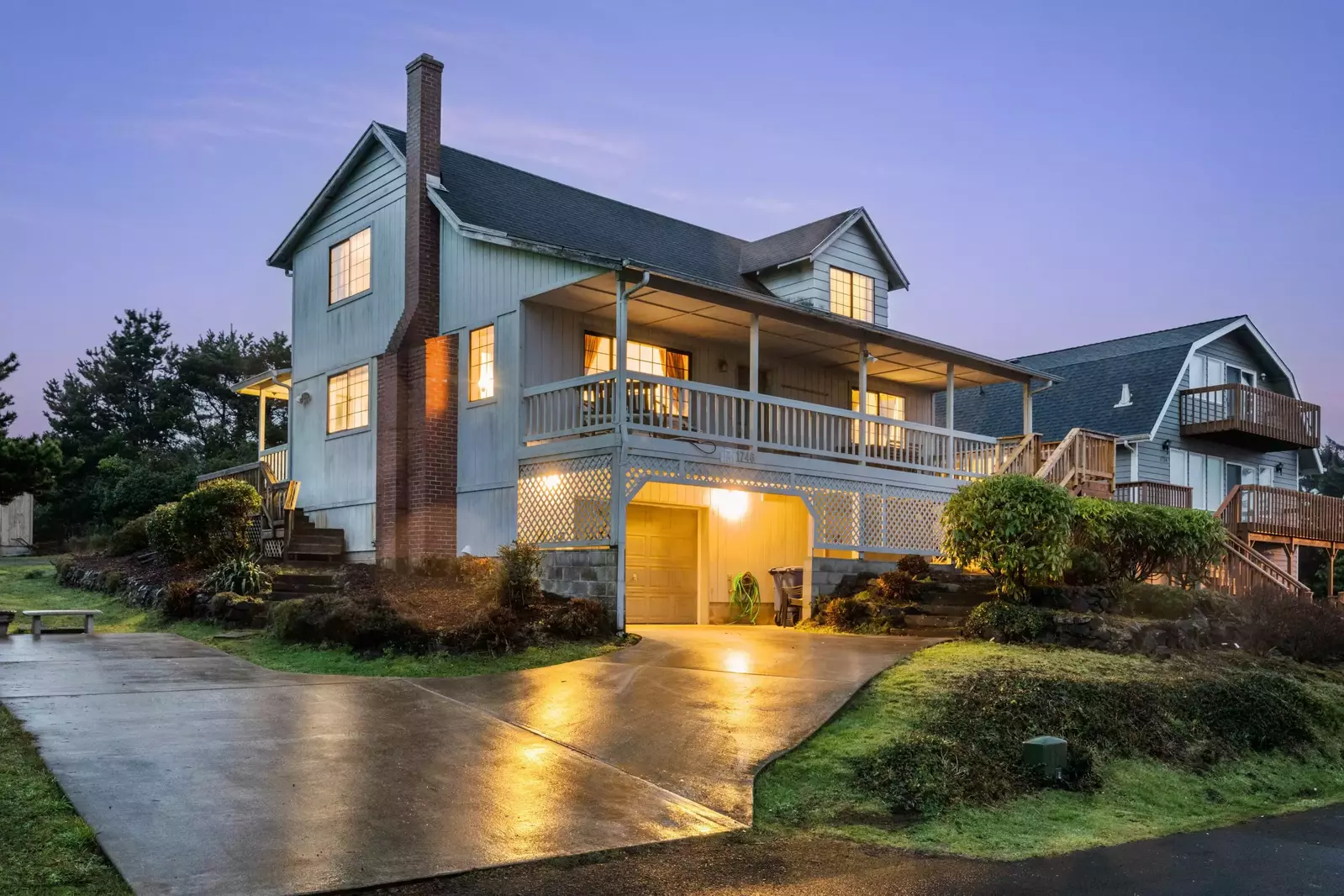 Welcome to Shymara Getaway! Please enjoy this one of a kind Oregon Coast paradise in the heart of Lincoln City.