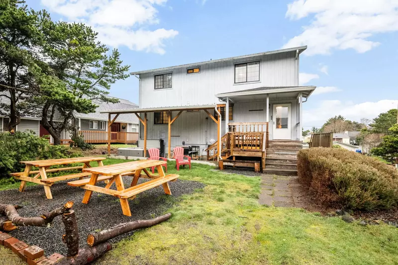 Plenty of outdoor seating for friends and family.