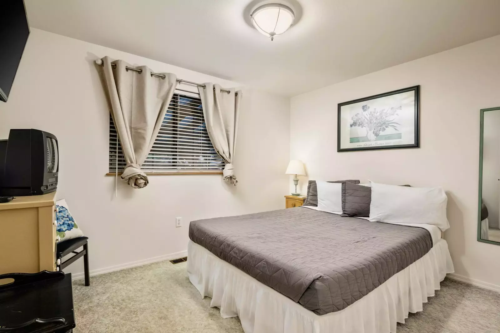 "Was very pleasant. Would definitely book again in the future!!" - David