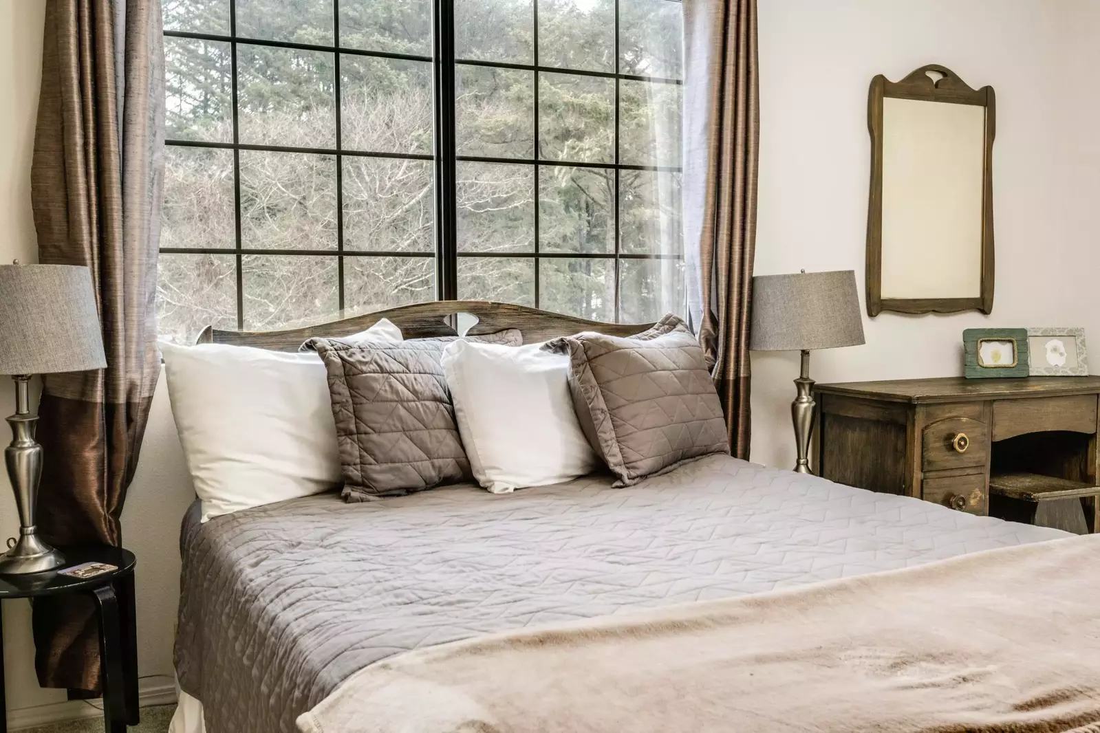 "We had a fabulous time! The house was perfect for our group and had all the little extras we could need for our stay." - Rebecca