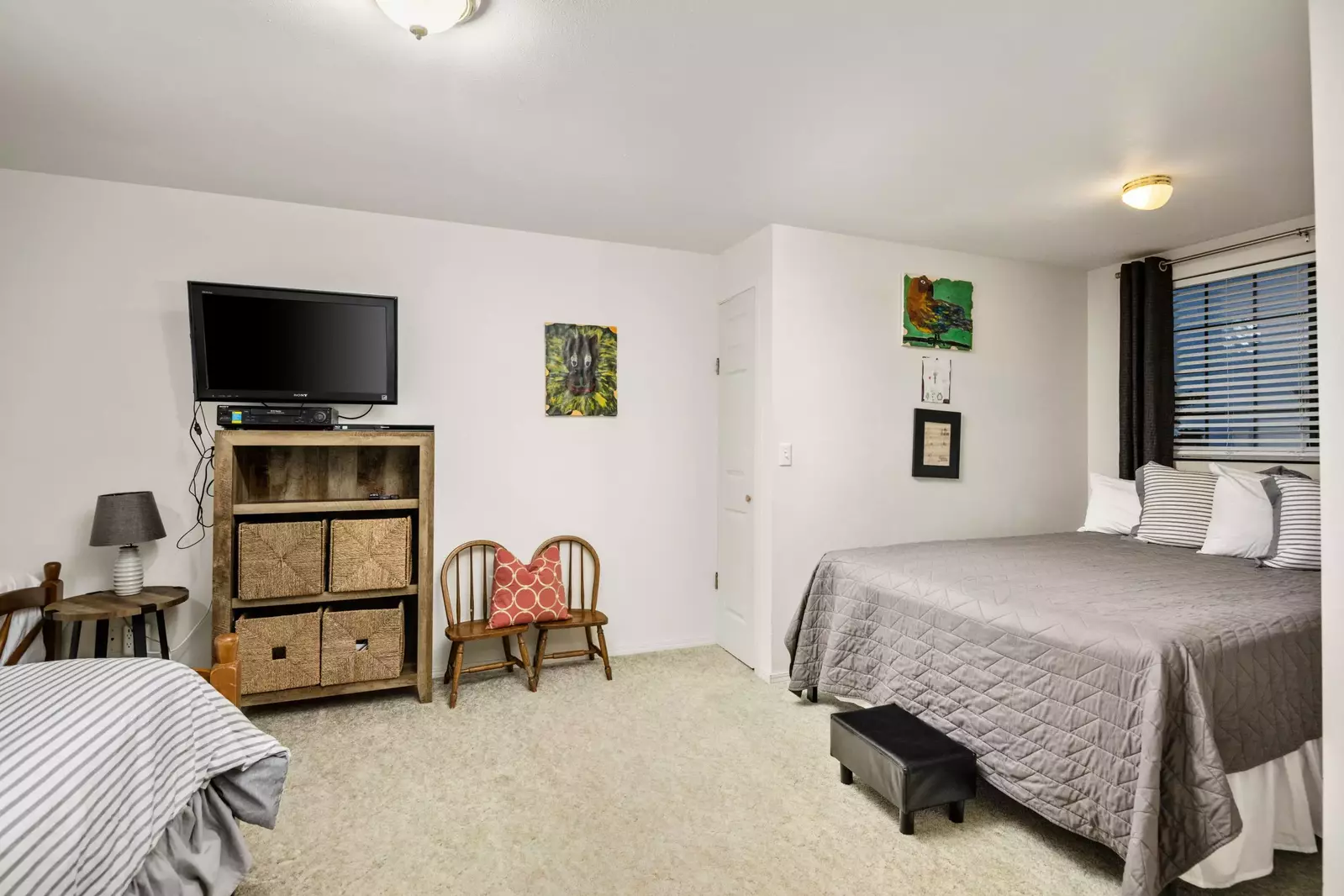 "Loved the short walk to the beach and the cozy home!" - Lorena