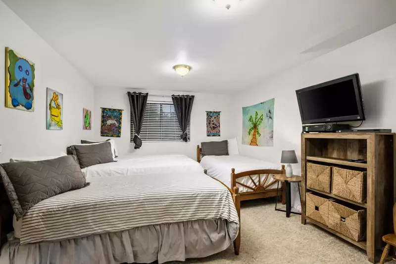 "We had a great time and would definitely recommend it. It made our trip back to Oregon!" - Jeremy