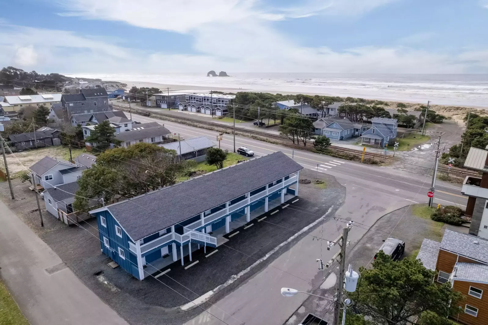 The Inn at Rockaway Beach is located right on the iconic Oregon Coast Highway just a short walk from the beach.