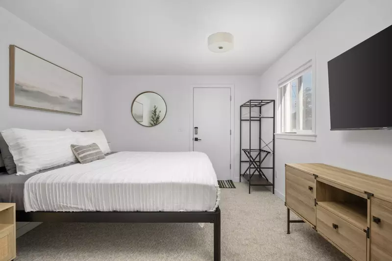 Sleep in and treat yourself to a chill day. You deserve it, you're on vacation!