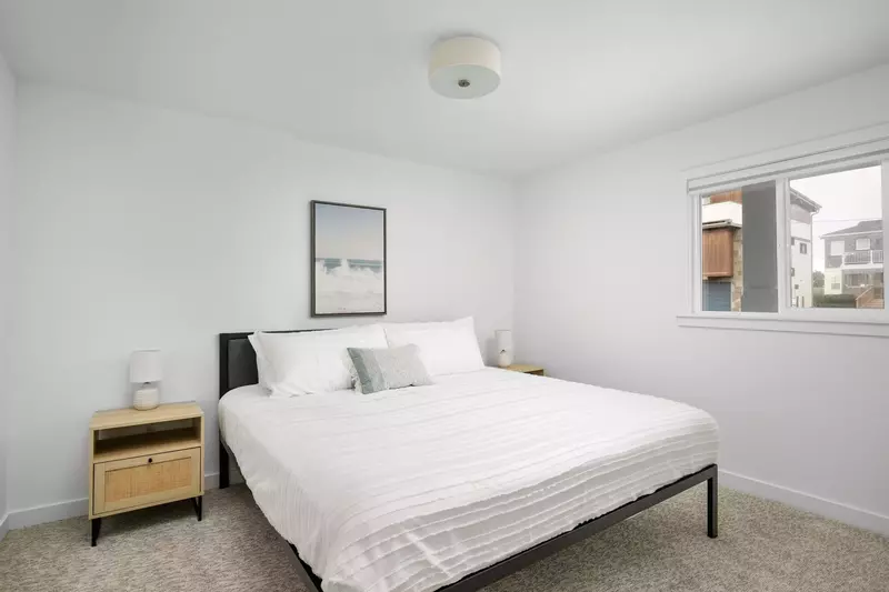 Rockaway Beach is south of Cannon Beach and north of Tillamook. Use this rental as a base camp to explore the Oregon Coast.