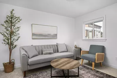 "Amazing property! Very neat and clean and in a wonderful location by the ocean!" - Savannah