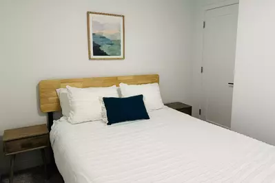 "This place is beautiful, roomy and close to everything. I will definitely stay here again." - Raul