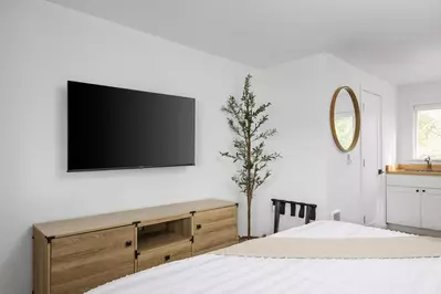 Inn at Rockaway Beach Unit 7