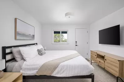 Watch you favorite movies, shows, and sports on this smart tv after a day exploring the Oregon Coast.