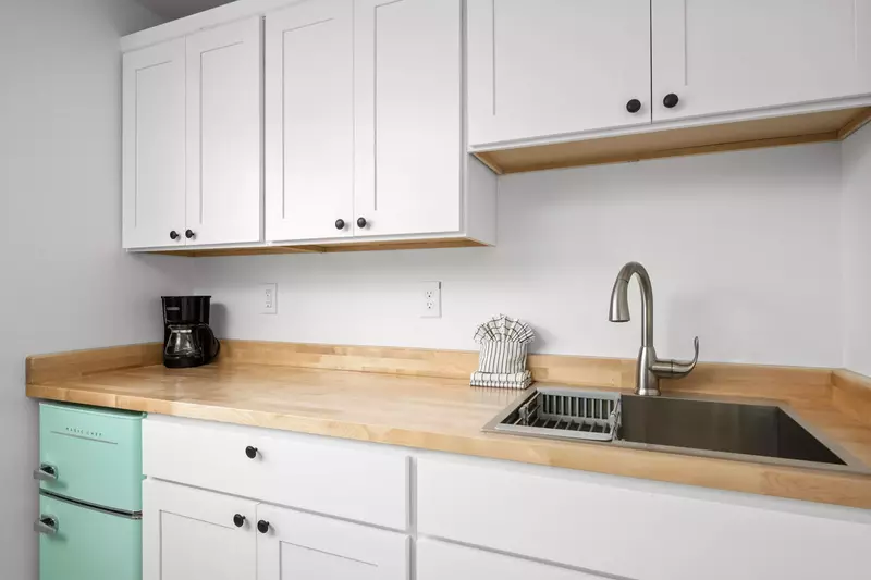 "The room was clean and well put together and in a great location. Would absolutely book with them again." - Benjamin