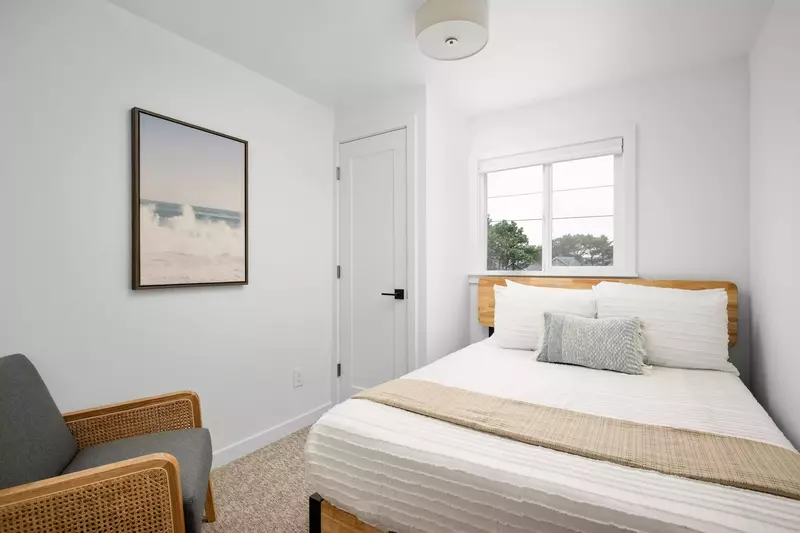 Sleep in and treat yourself to a chill day. You deserve it, you're on vacation!