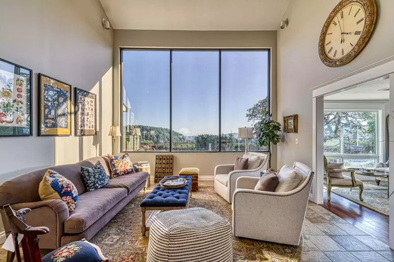 "The property was clean, communication was great, and the views were great." - Doris