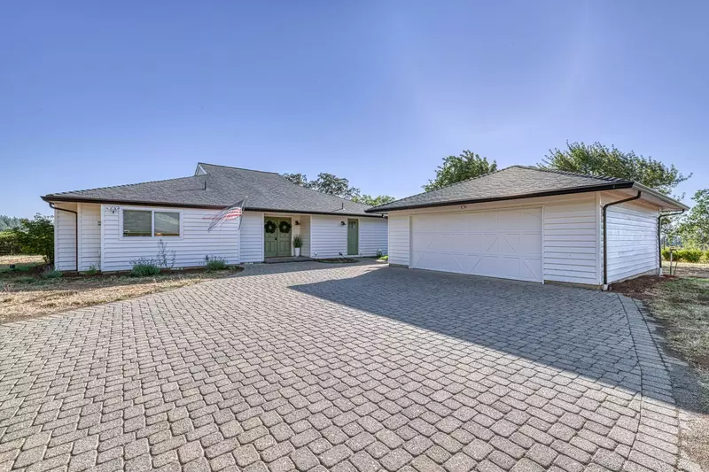 The Willamette Valley is famous for excellent wine. Feel free to reach out to us and we will tell you all about our favorite vineyards and wineries.