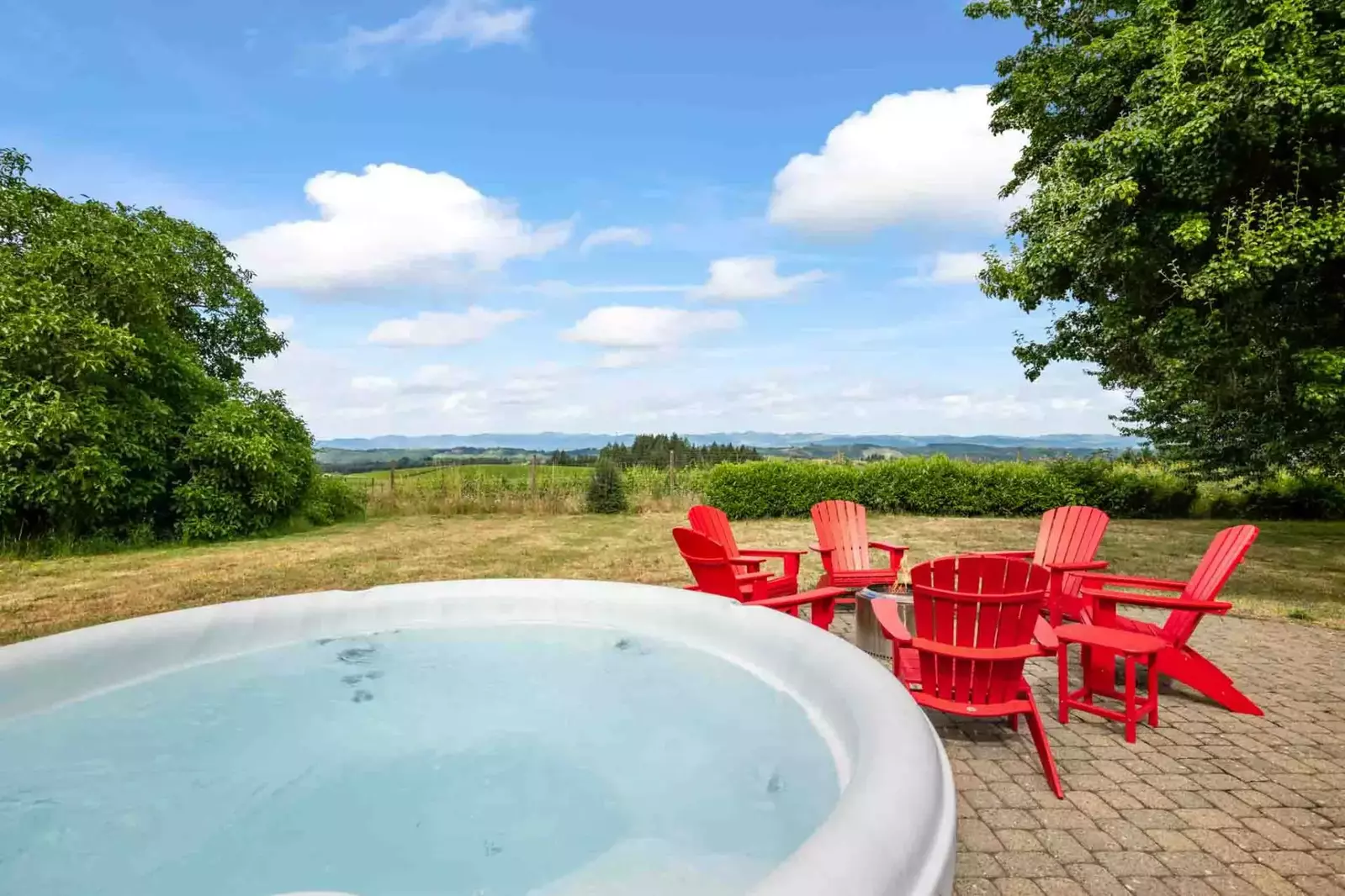 "Great place to hang with family!  Beautiful view and the hot tub was awesome on the cool nights." - Christopher