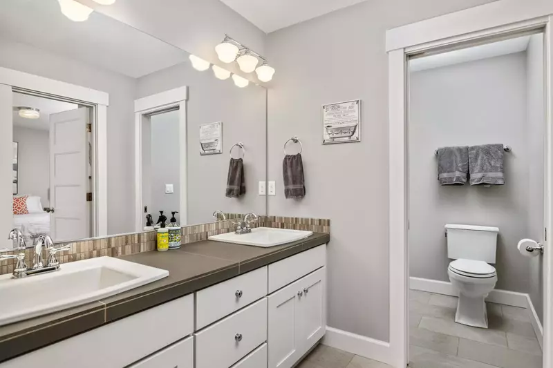 "This will be our go to for Portland in the future. Great neighborhood and easy to get to downtown. Felt very safe for our family." - JT