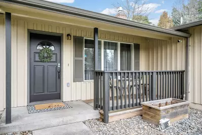 "Nicely renovated older home. Huge yard. Dog friendly. Nice kitchen and coffee bar." - Todd