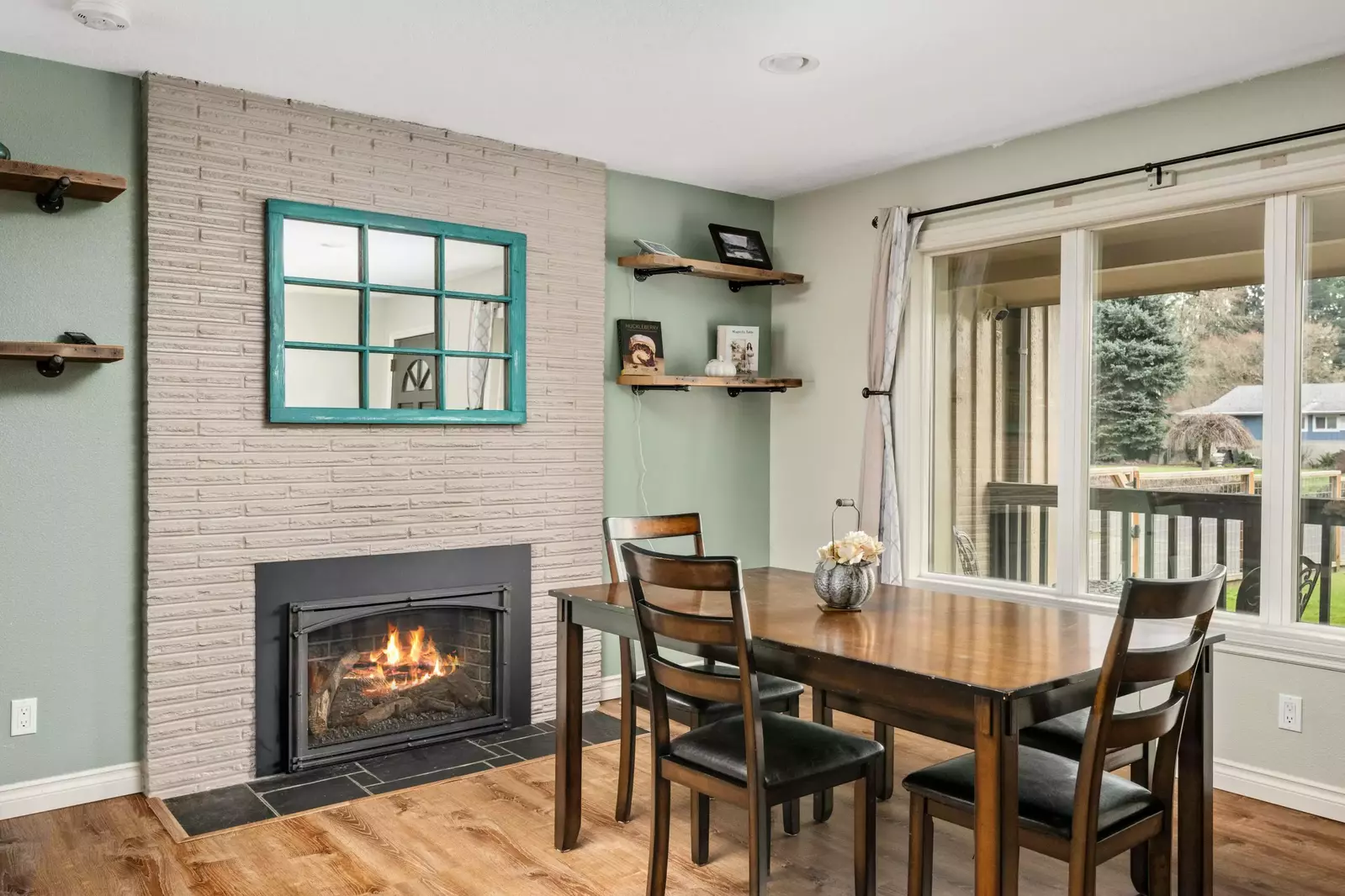 "The house was wonderful, would highly recommend, especially if traveling with kids!" - William