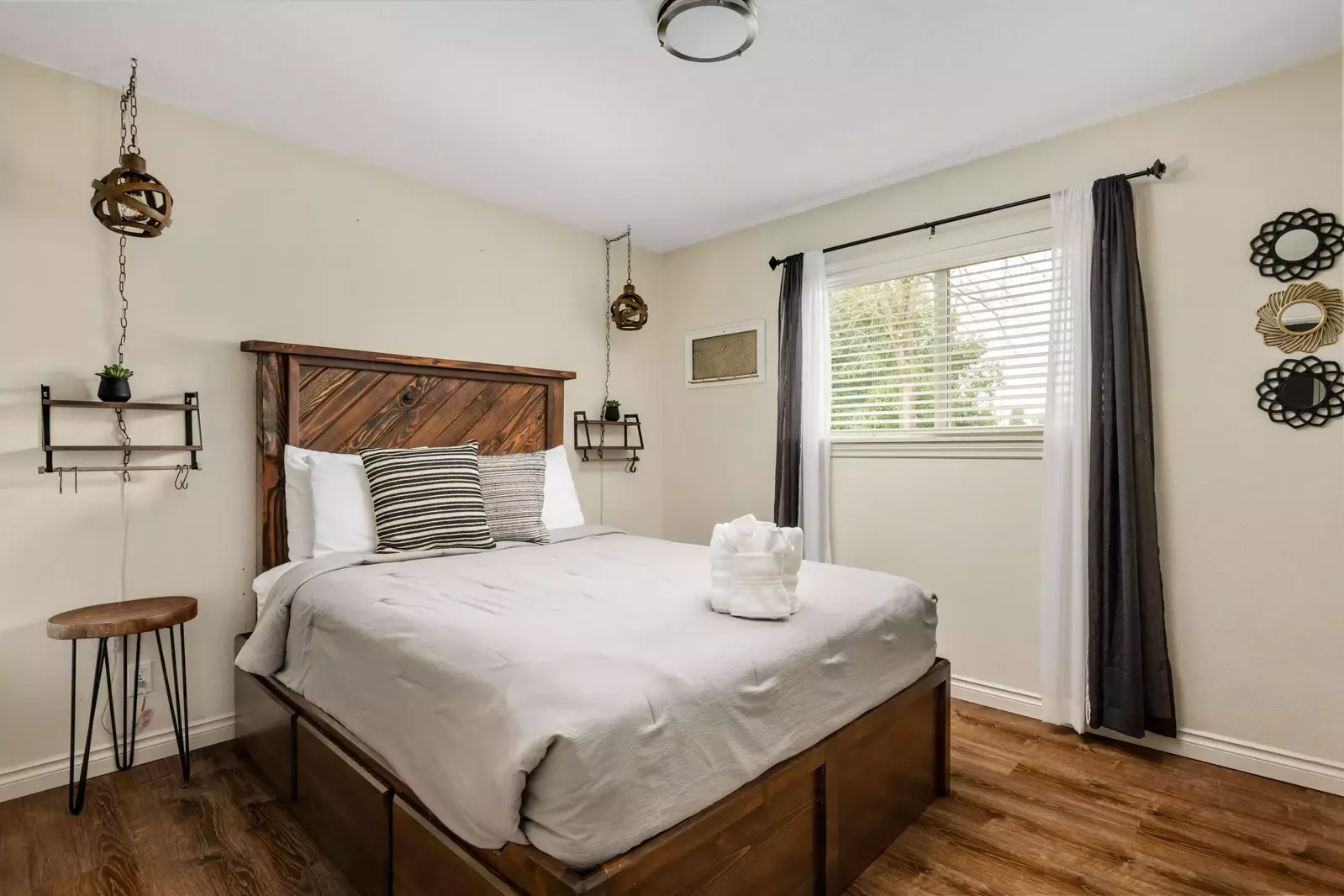 "The house was clean, comfortable and the kitchen was well stocked. The foosball table in the garage was also fun." - Cort