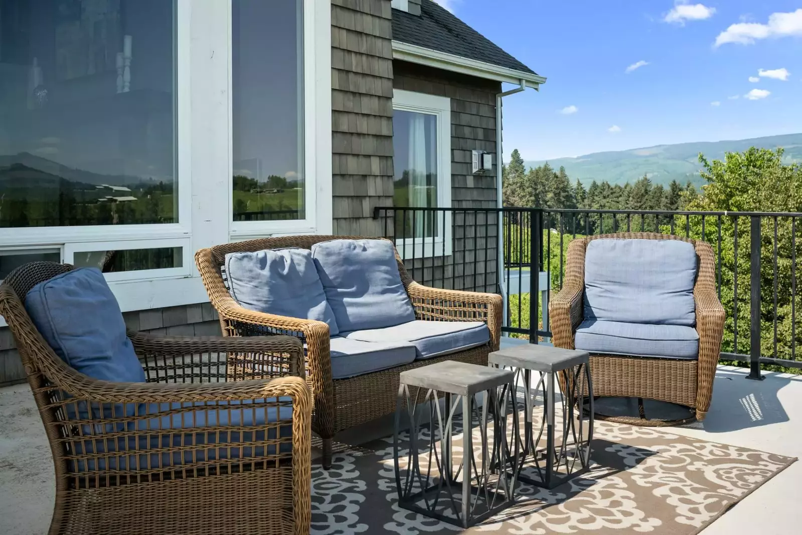 "Amazing house and property. Great view. Fantastic space for spending time inside or out outside in the yard or on the deck" - Miles