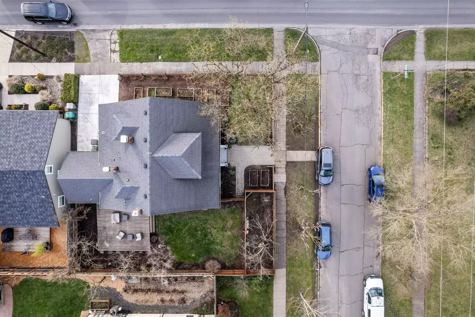 "House was beautiful, in a great location, and exactly as described. Would stay again for sure." - Logan