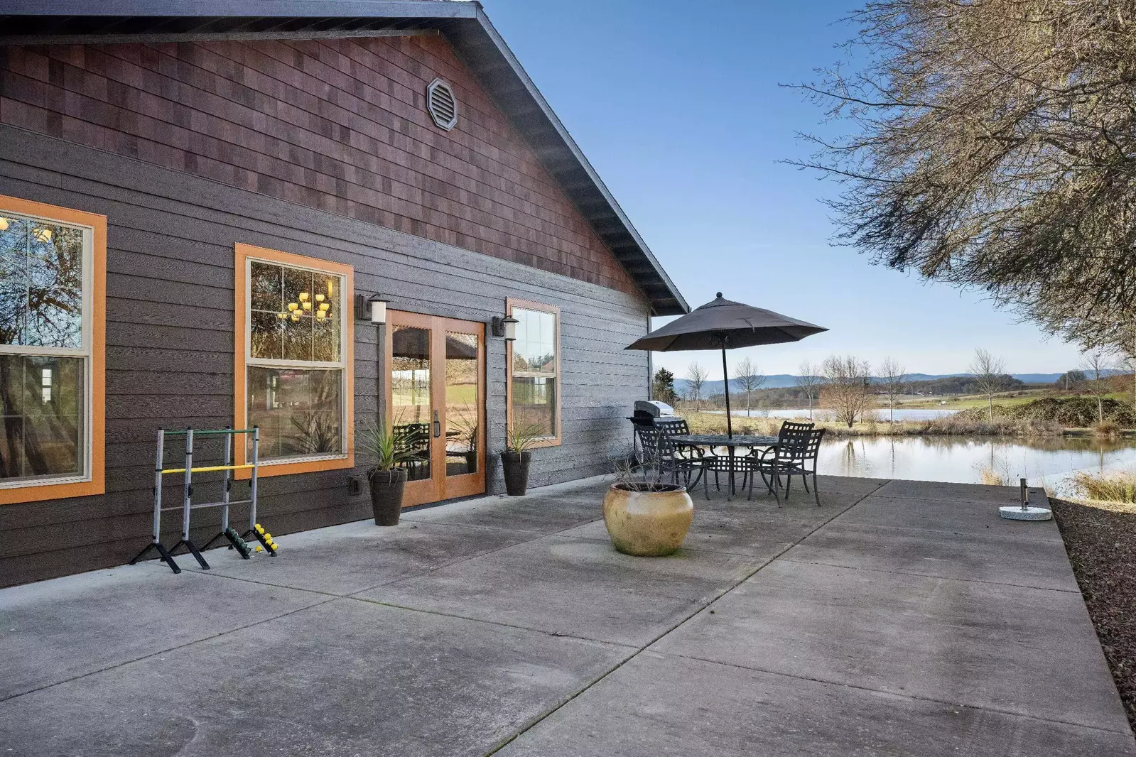 "The home feels very secluded but just a drive to all our favorite wineries and restaurants! We will be back. Thank you!" - Jessica